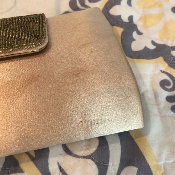 Cache Clutch - Picture 4 of 5